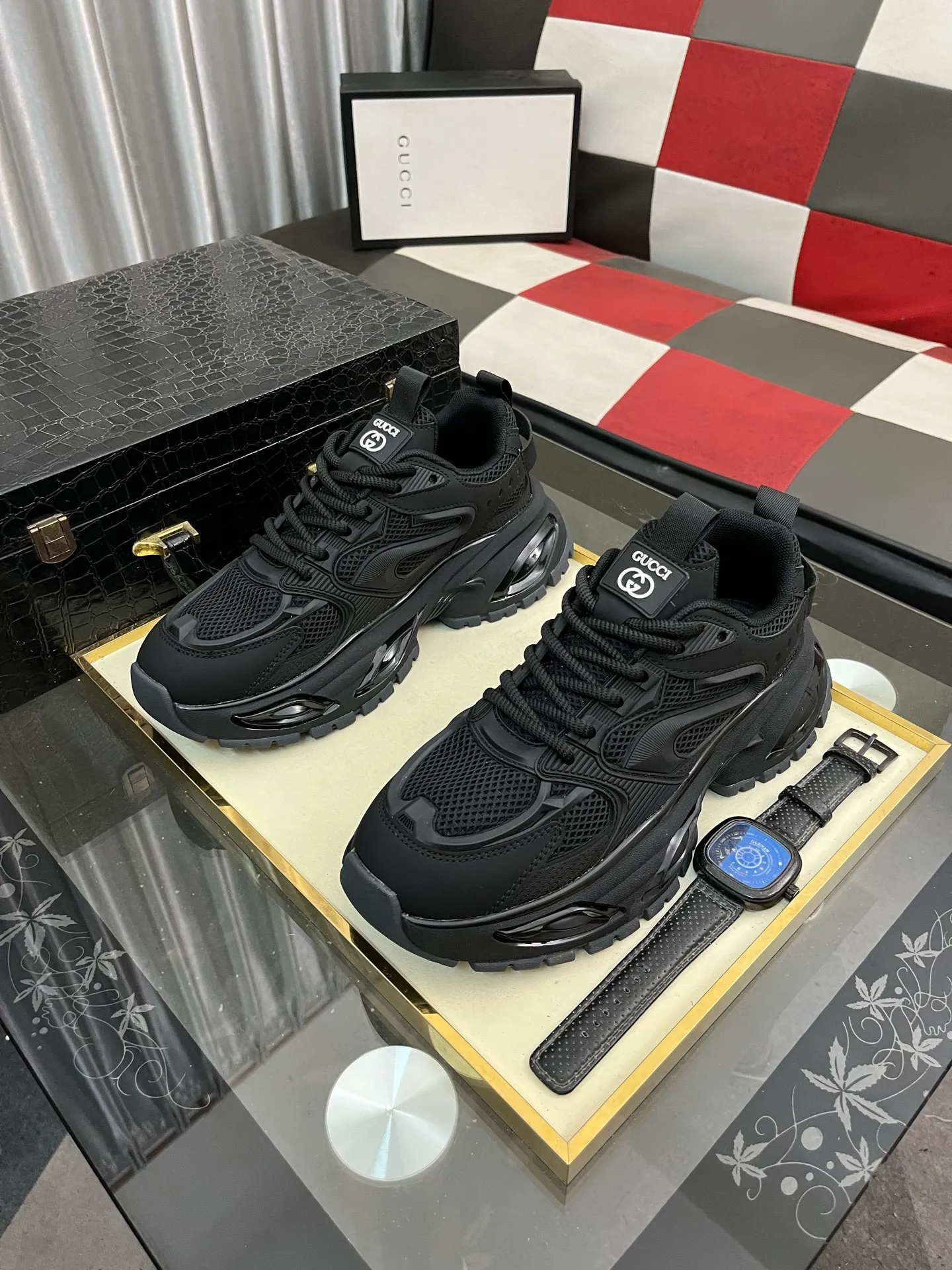 Men's shoes💰480⌚️⌚️【GUCCI】Gaobang casual and fashionable men's shoes👟hot style💥simple and elegant style, exclusive for trendy men. Unique official website latest brand elements👑Gucci original decoration, fashionable and generous, original calfskin fabric➕Comfortable leather lining ✅Size: 38-44, 2⃣️colors available